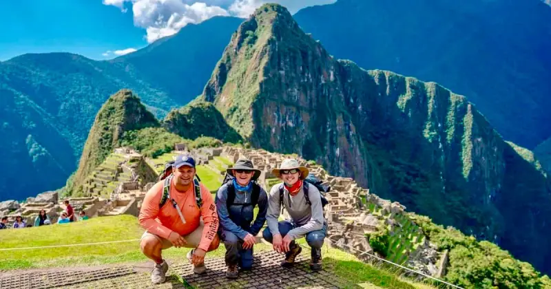 Short inca trail to Machu picchu